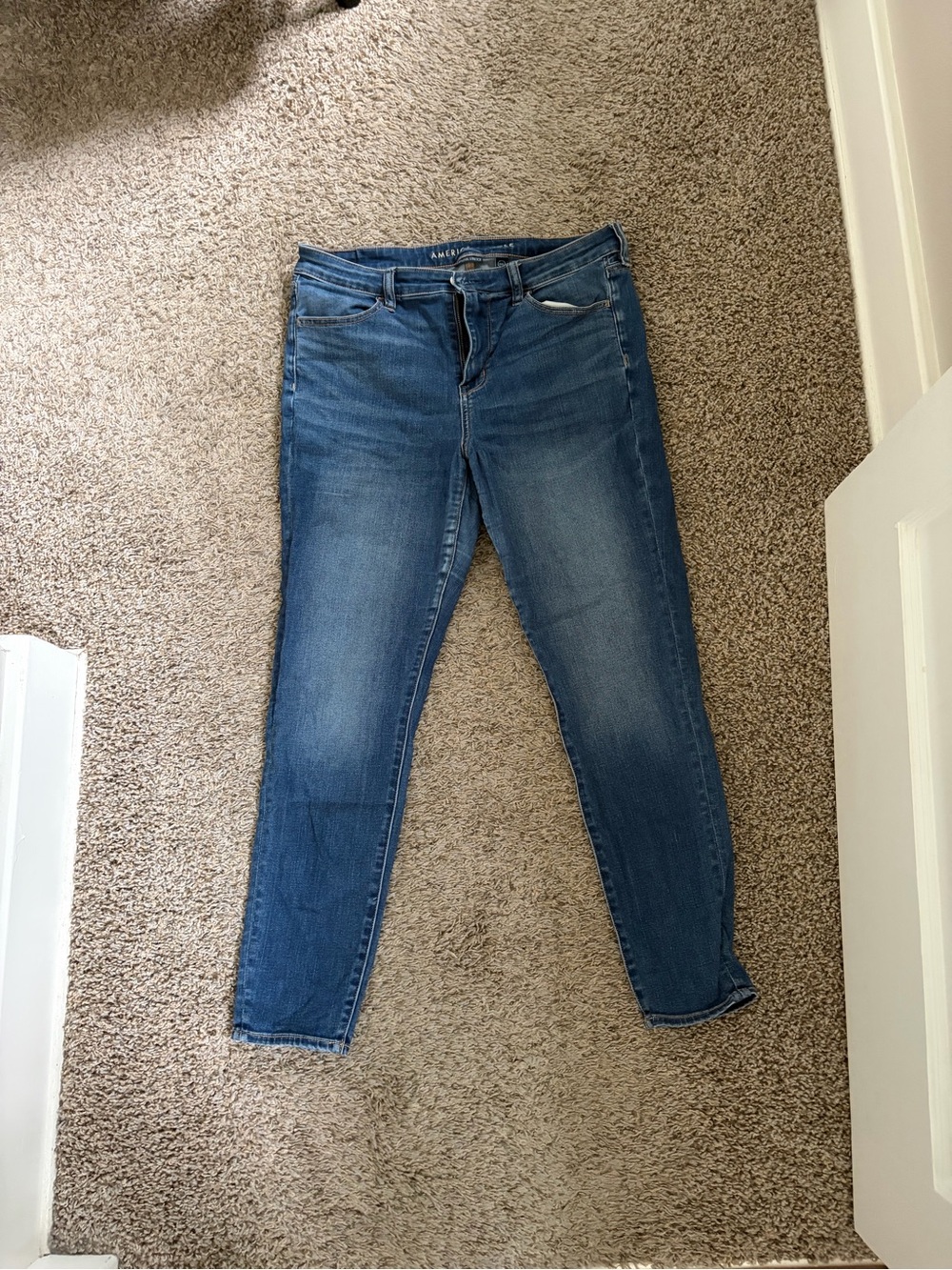 American Eagle Outfitters Medium Blue Skinny Jeans